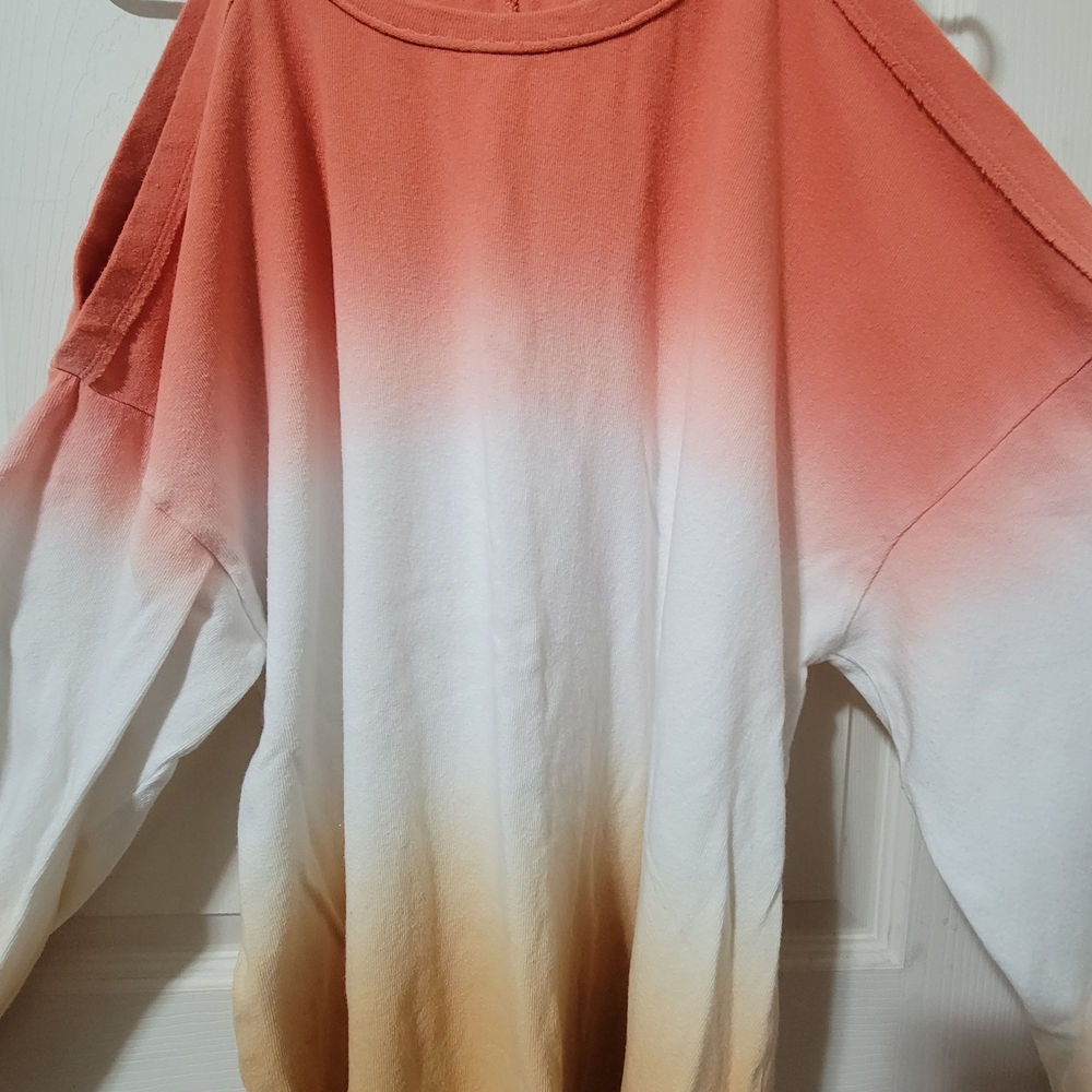 Gradient Orange and White Women's Top - Picture 3 of 5